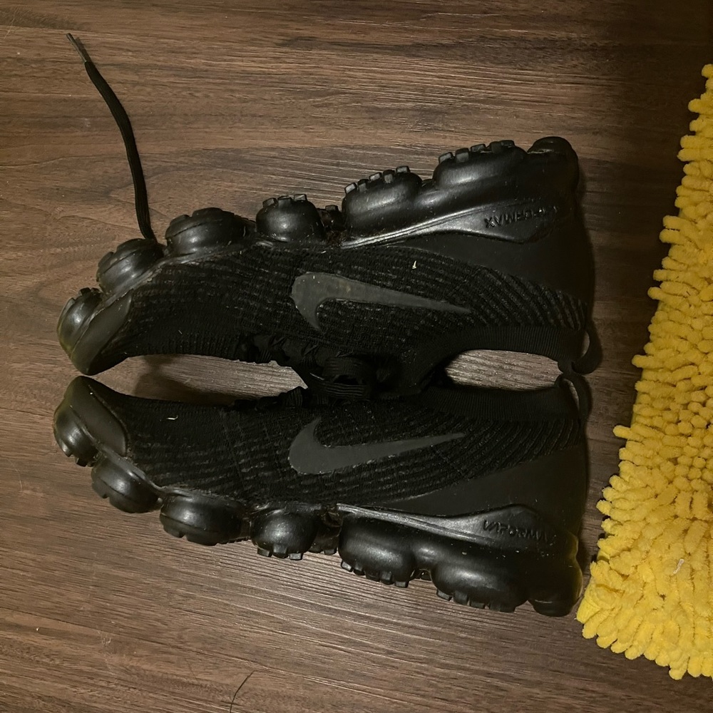 Nike vapor max/used